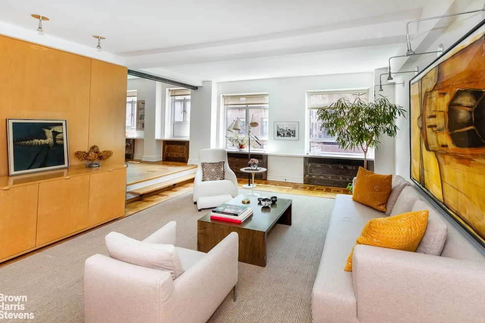 Unit for sale at 19 E 88TH Street, Manhattan, NY 10128