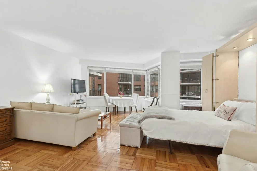Unit for sale at 60 SUTTON Place S, Manhattan, NY 10022