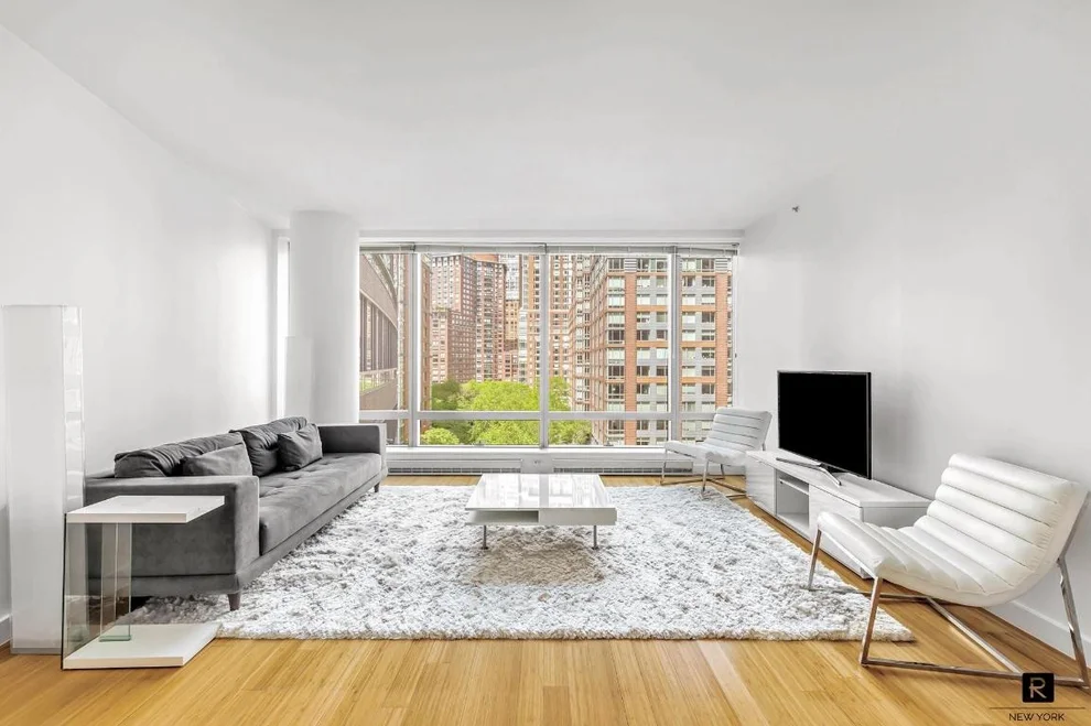 Unit for sale at 2 River Terrace, Manhattan, NY 10282
