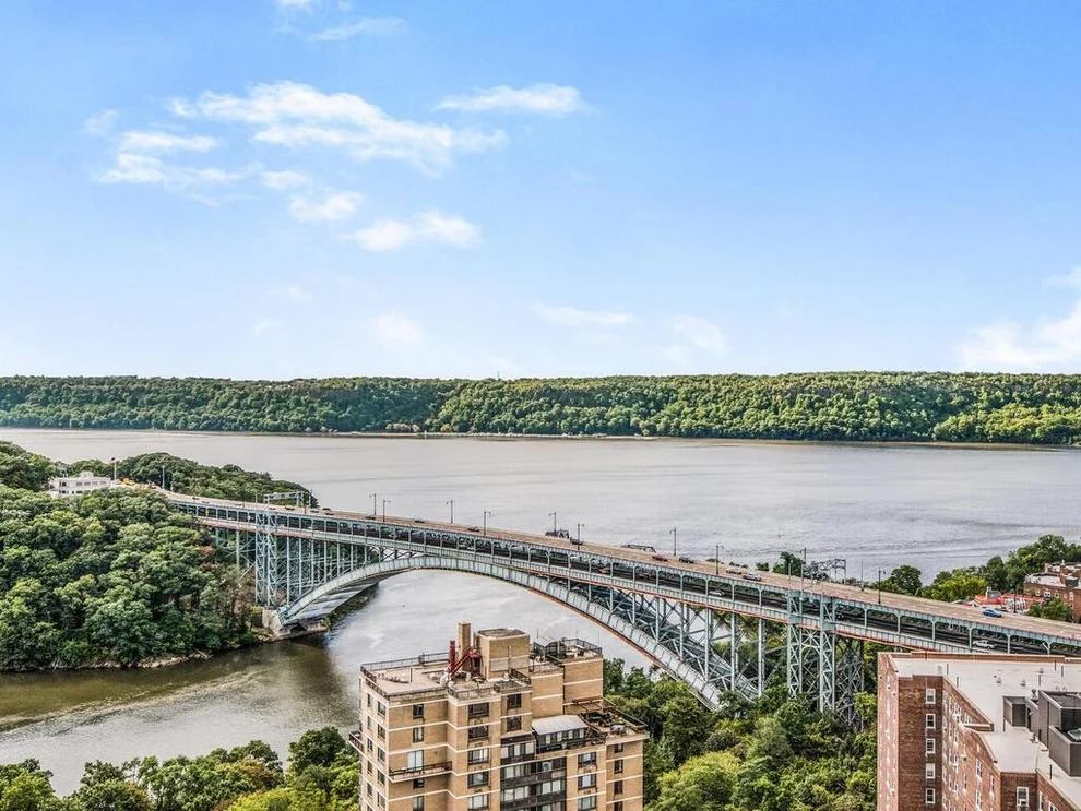 Unit for sale at 555 KAPPOCK Street, Bronx, NY 10463