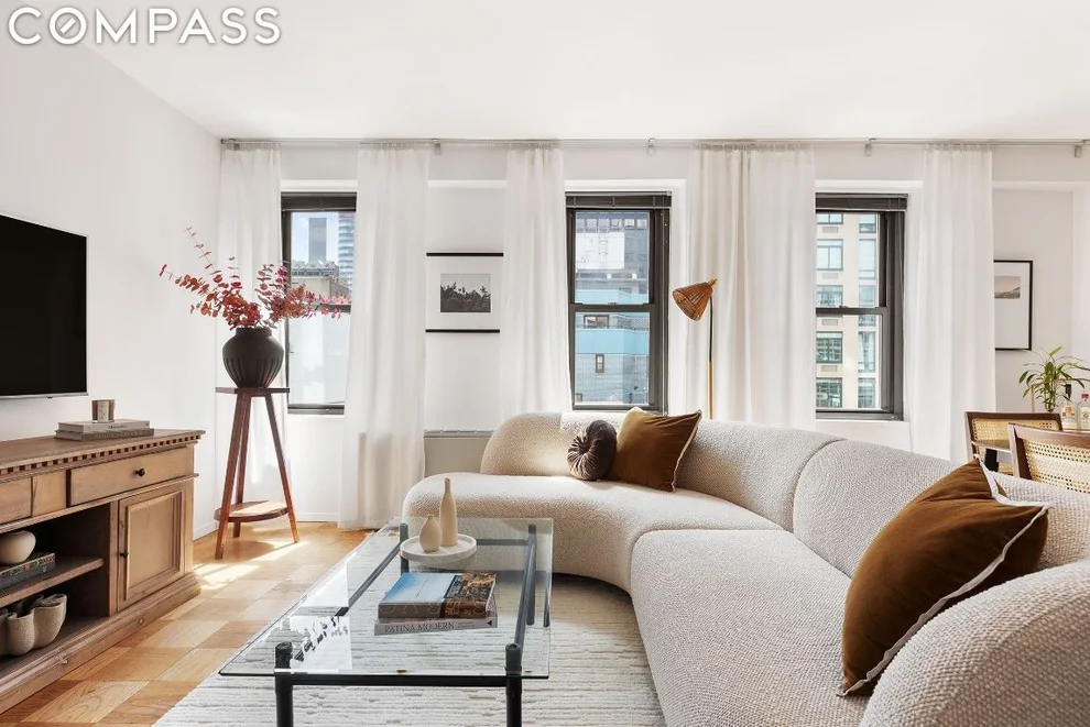 Unit for sale at 225 E 57th Street, Manhattan, NY 10022