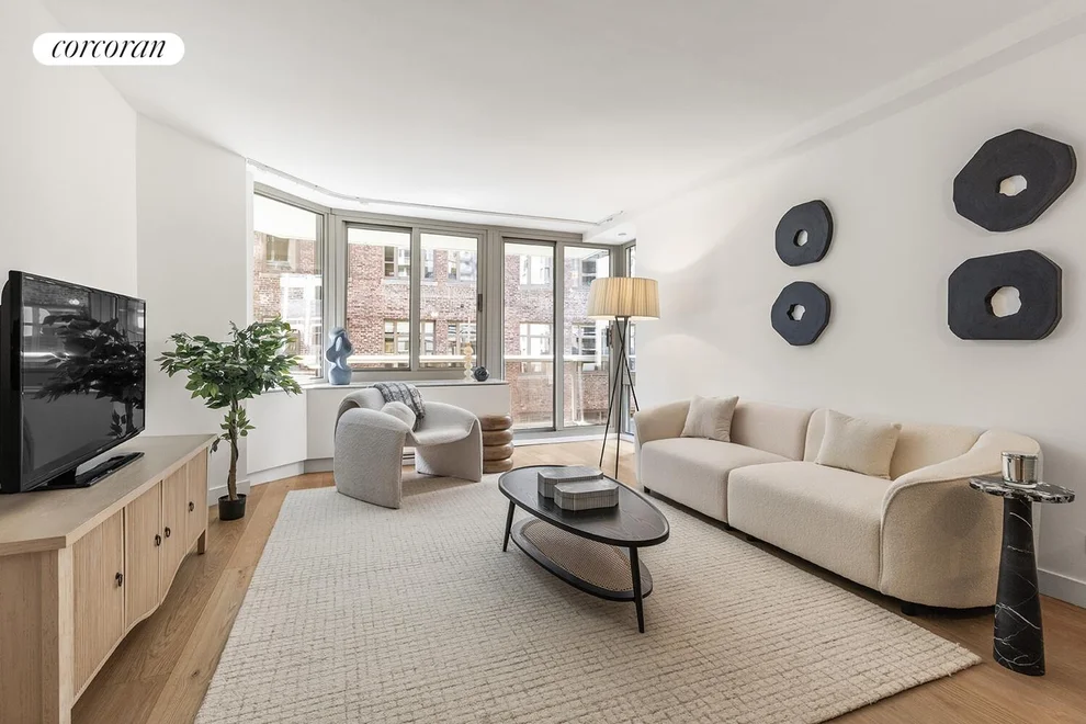 Unit for sale at 234 E 46TH Street, Manhattan, NY 10017