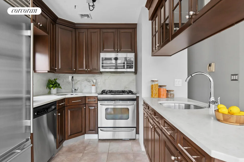 Unit for sale at 734 E 5TH Street, Brooklyn, NY 11218