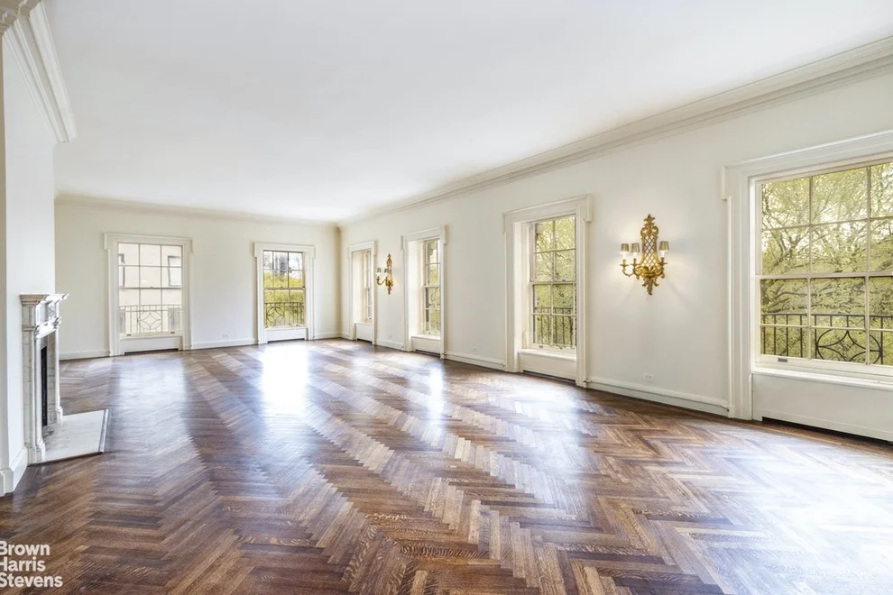 Unit for sale at 960 5TH Avenue, Manhattan, NY 10075