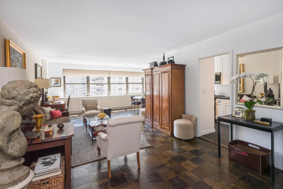 Unit for sale at 165 W End Avenue, Manhattan, NY 10023