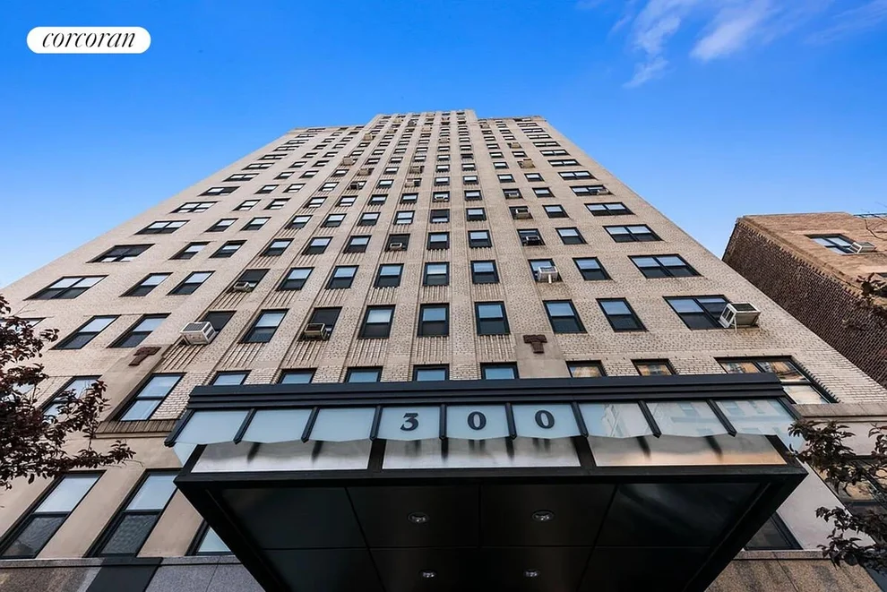 Unit for sale at 300 W 23RD Street, Manhattan, NY 10011