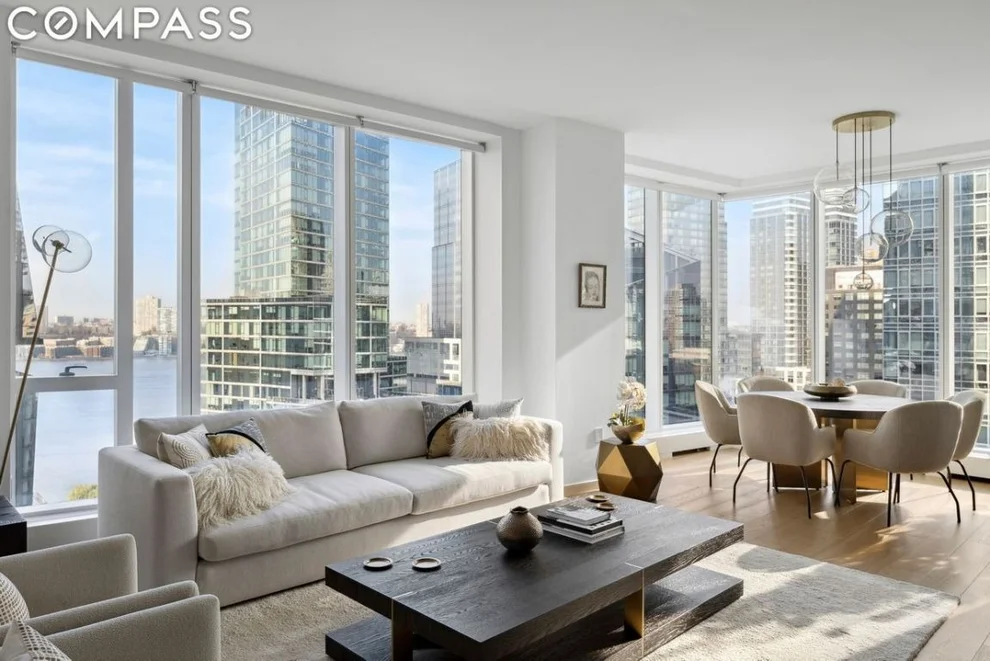 Unit for sale at 1 W End Avenue, Manhattan, NY 10023