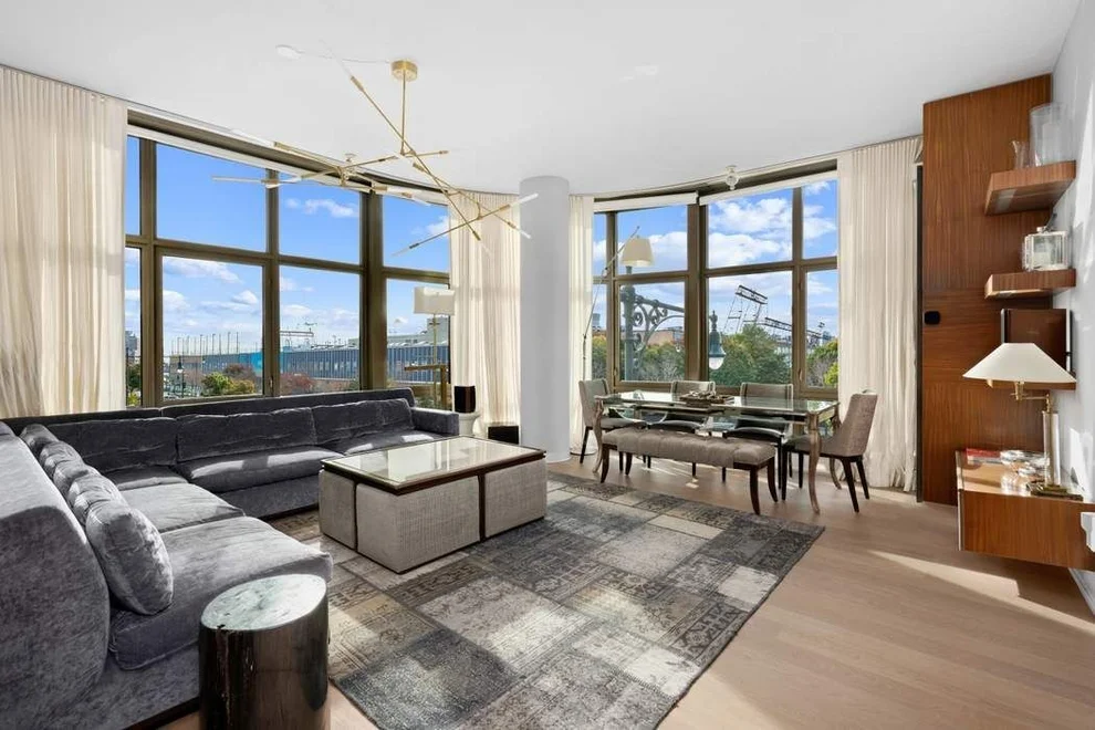 Unit for sale at 1 MORTON Square, Manhattan, NY 10014