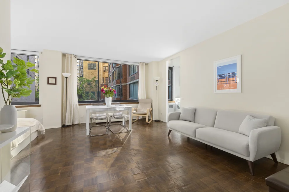 Unit for sale at 250 W 89TH Street, Manhattan, NY 10024