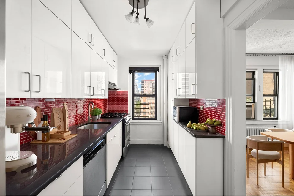 Unit for sale at 65 W 95TH Street, Manhattan, NY 10025