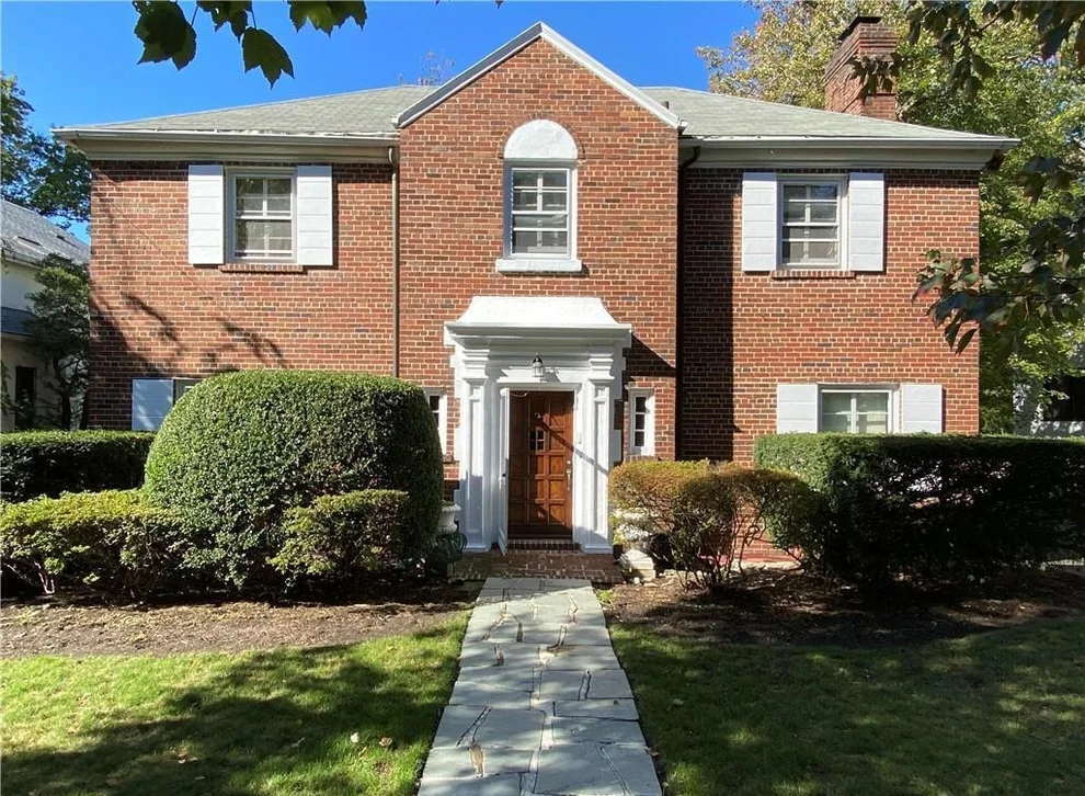 Unit for sale at 4547 Delafield Avenue, Bronx, NY 10471