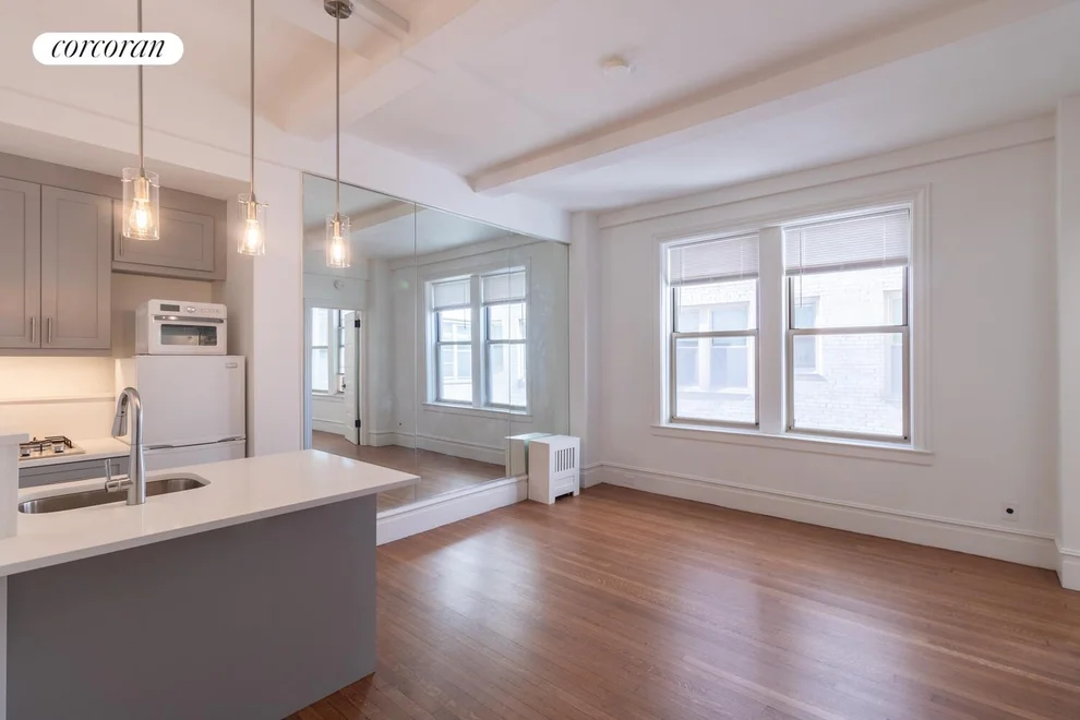 Unit for sale at 170 W 74TH Street, Manhattan, NY 10023
