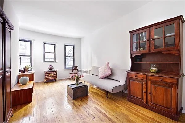 Unit for sale at 160 E 91st Street, Manhattan, NY 10128