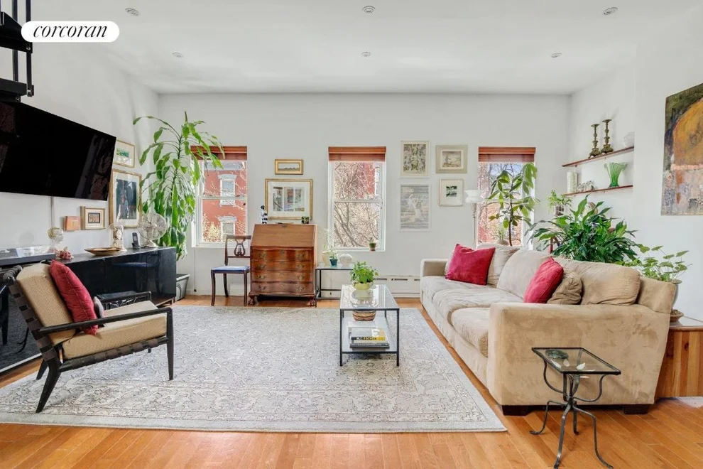 Unit for sale at 168 N 6TH Street, Brooklyn, NY 11211