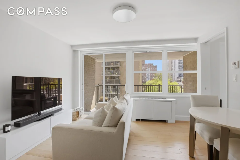 Unit for sale at 175 W 95th Street, Manhattan, NY 10025