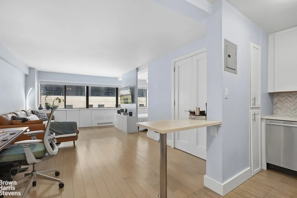 Unit for sale at 310 W 56TH Street, Manhattan, NY 10019