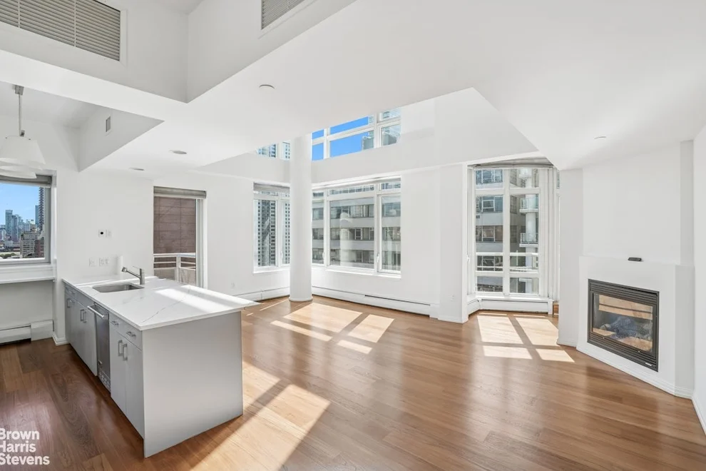 Unit for sale at 205 E 59TH Street, Manhattan, NY 10022
