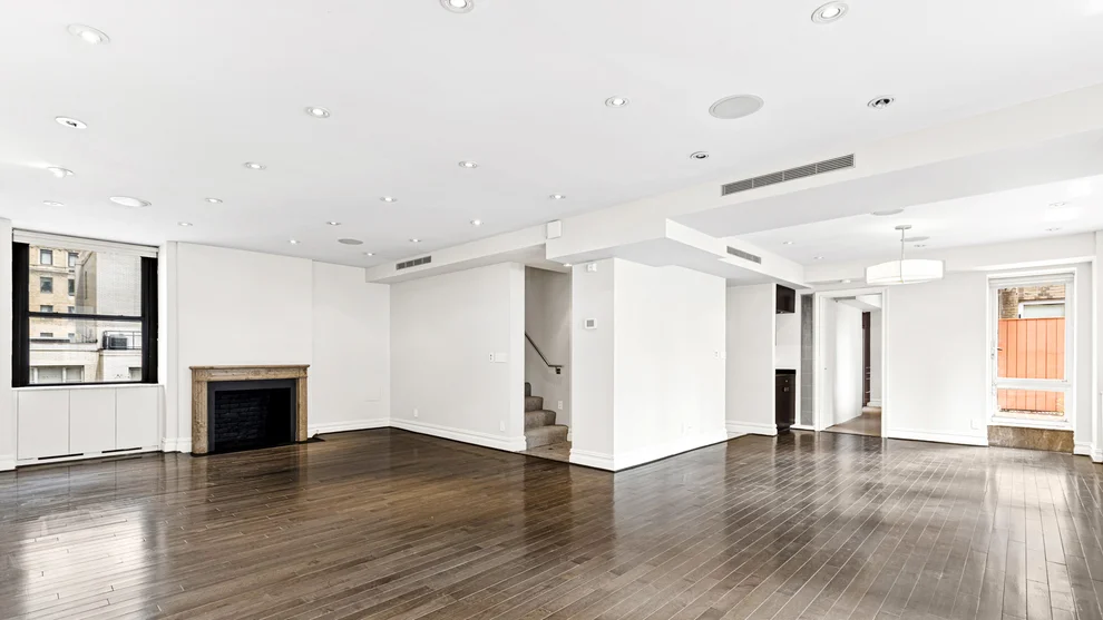 Unit for sale at 111 E 56TH Street, Manhattan, NY 10022