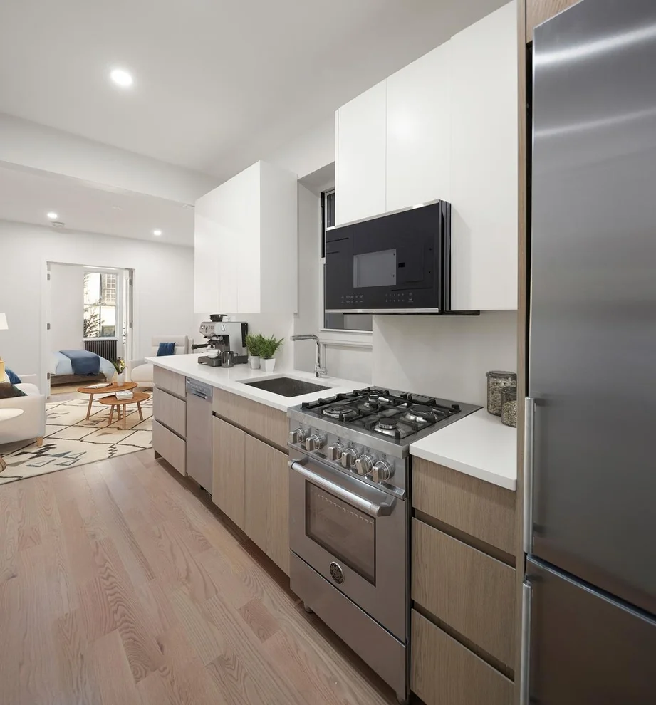 Unit for sale at 225 W 10th Street, Manhattan, NY 10014