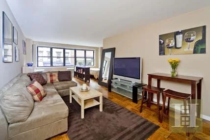 Unit for sale at 330 3RD Avenue, Manhattan, NY 10010