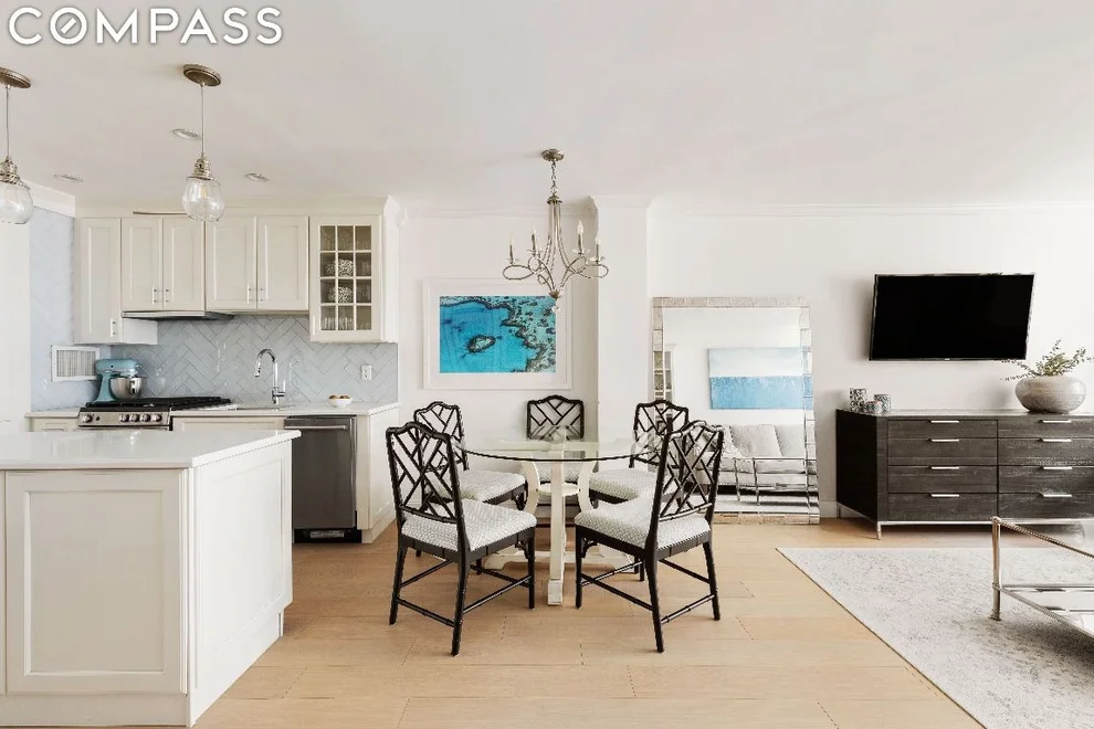 Unit for sale at 32 Gramercy Park S, Manhattan, NY 10003