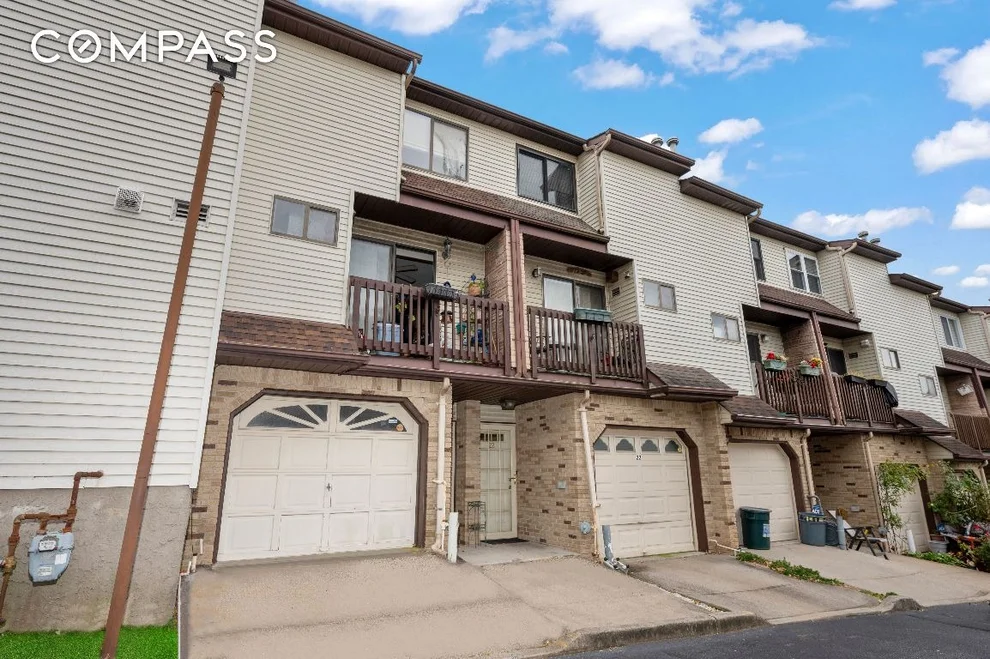 Unit for sale at 20 Eric Lane, StatenIsland, NY 10308
