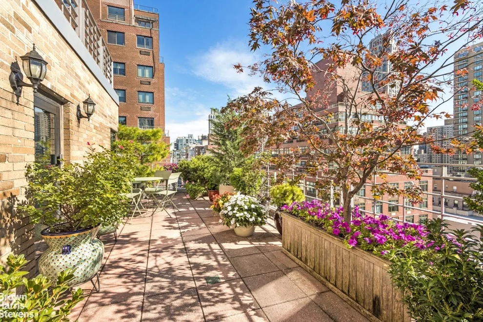 Unit for sale at 120 E 81ST Street, Manhattan, NY 10028