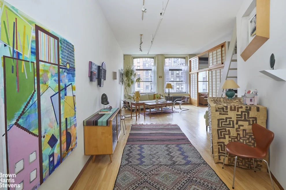 Unit for sale at 139 W 19TH Street, Manhattan, NY 10011