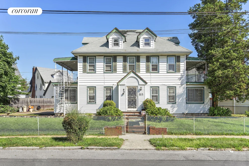 Unit for sale at 188-37 Murdock Avenue, Queens, NY 11412