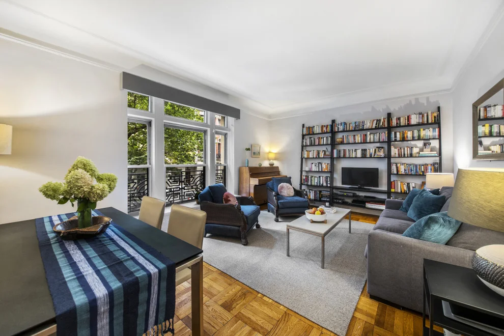 Unit for sale at 318 W 100th Street, Manhattan, NY 10025