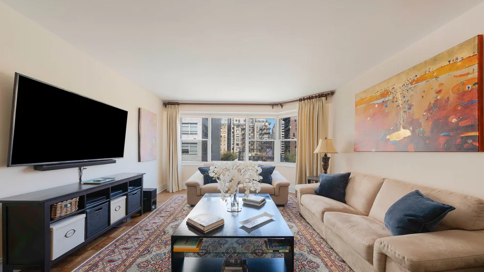Unit for sale at 150 E 61ST Street, Manhattan, NY 10065