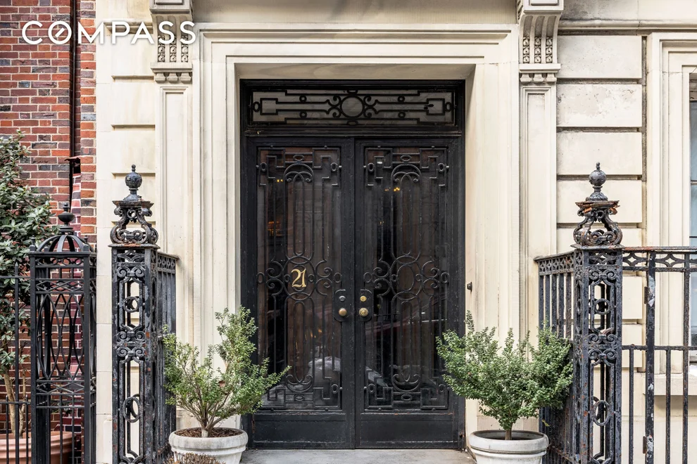 Unit for sale at 21 E 81st Street, Manhattan, NY 10028