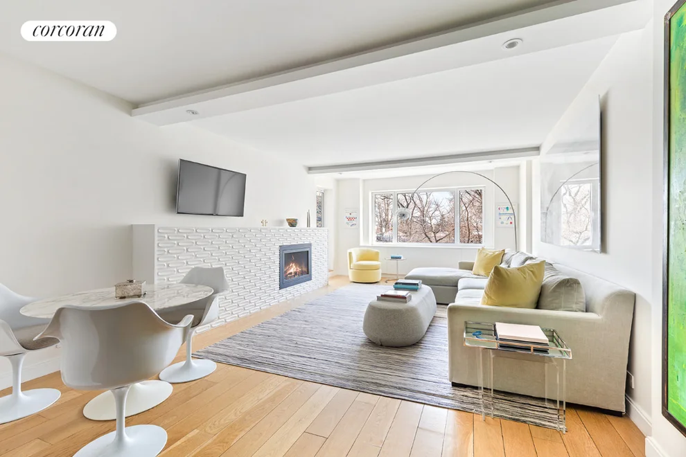 Unit for sale at 180 E END Avenue, Manhattan, NY 10128