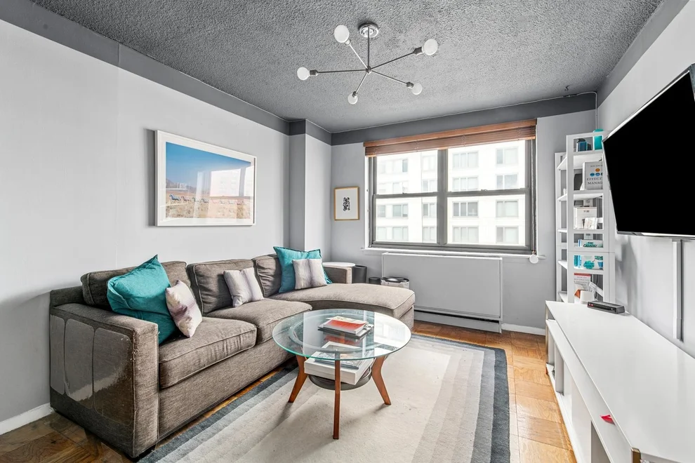Unit for sale at 200 E 24th Street, Manhattan, NY 10010