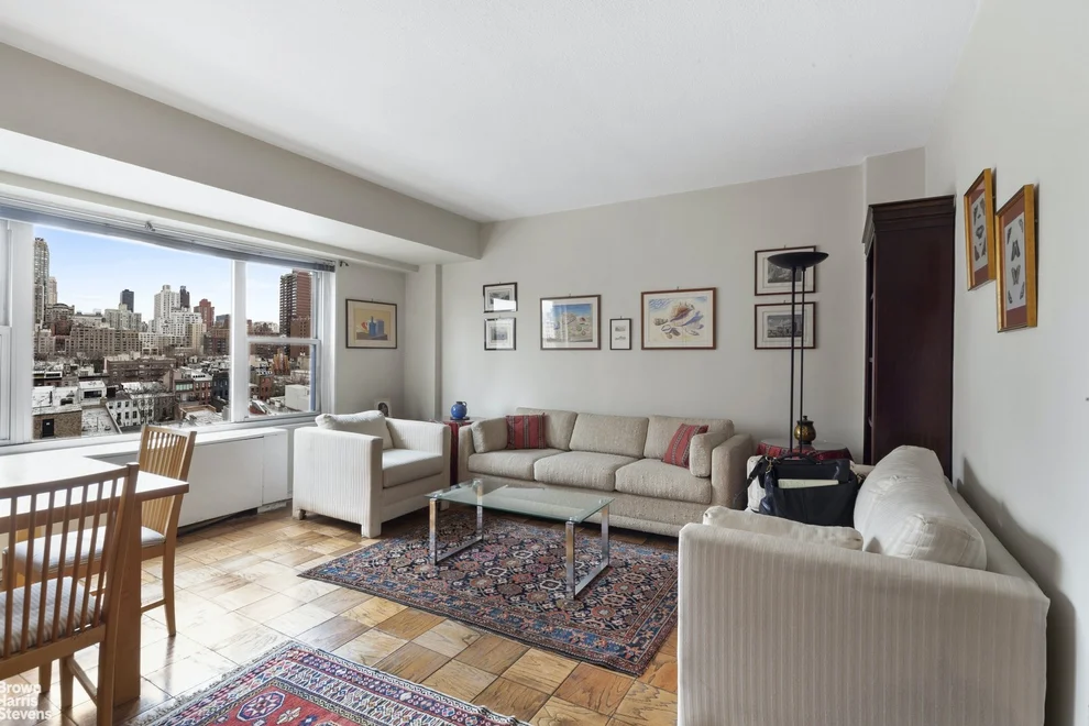 Unit for sale at 220 E 60TH Street, Manhattan, NY 10022