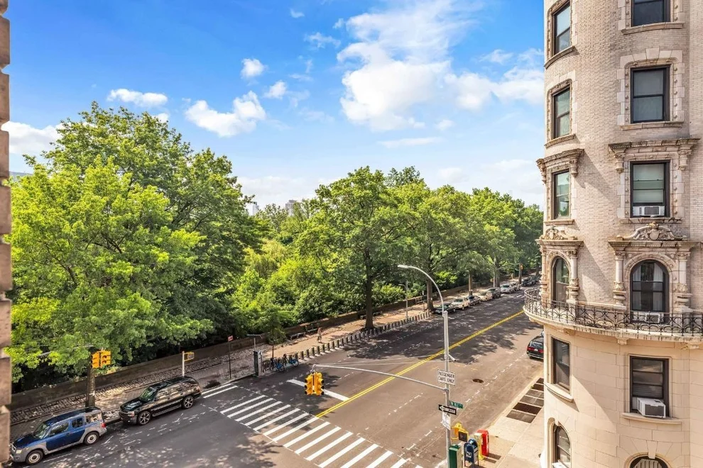 Unit for sale at 420 CENTRAL Park W, Manhattan, NY 10025