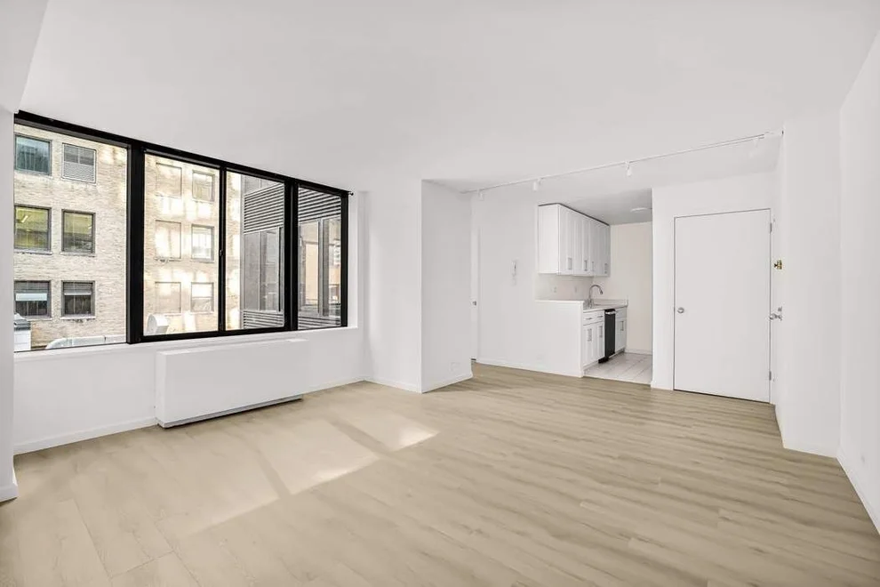 Unit for sale at 445 5th Avenue, Manhattan, NY 10016