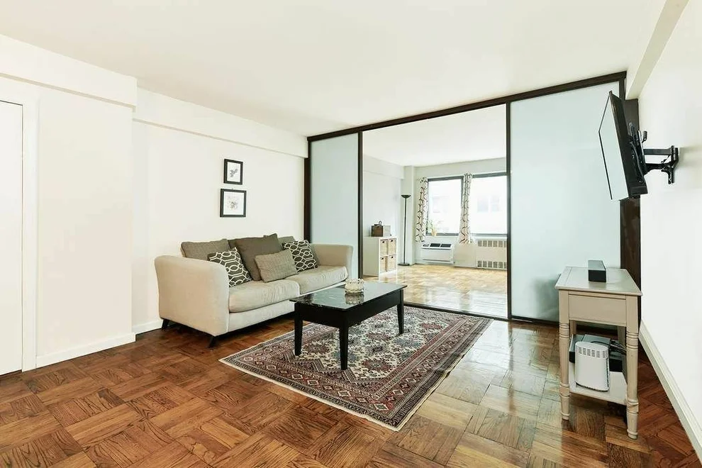 Unit for sale at 200 E 36TH Street, Manhattan, NY 10016