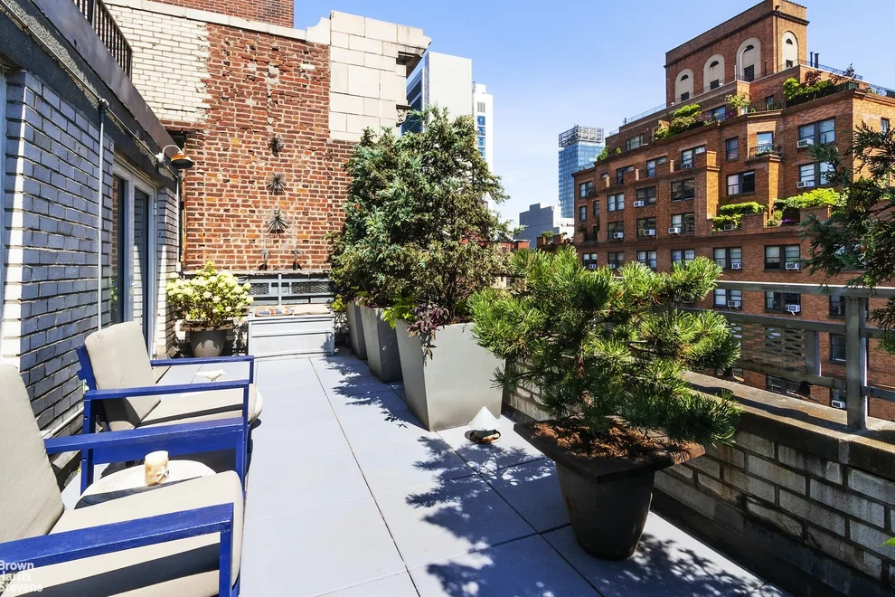 Unit for sale at 430 W 34TH Street, Manhattan, NY 10001