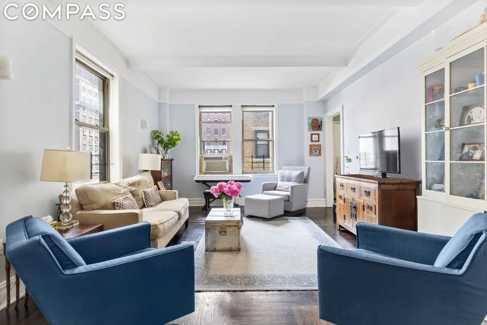 Unit for sale at 310 W 72nd Street, Manhattan, NY 10023