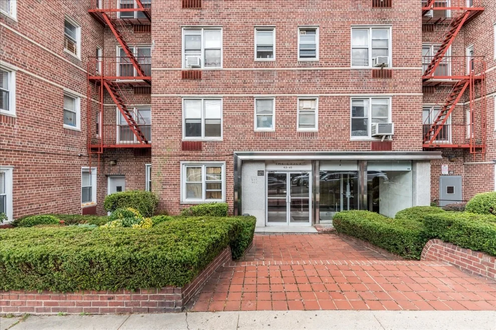 Unit for sale at 63-45 Saunders Street, Queens, NY 11374