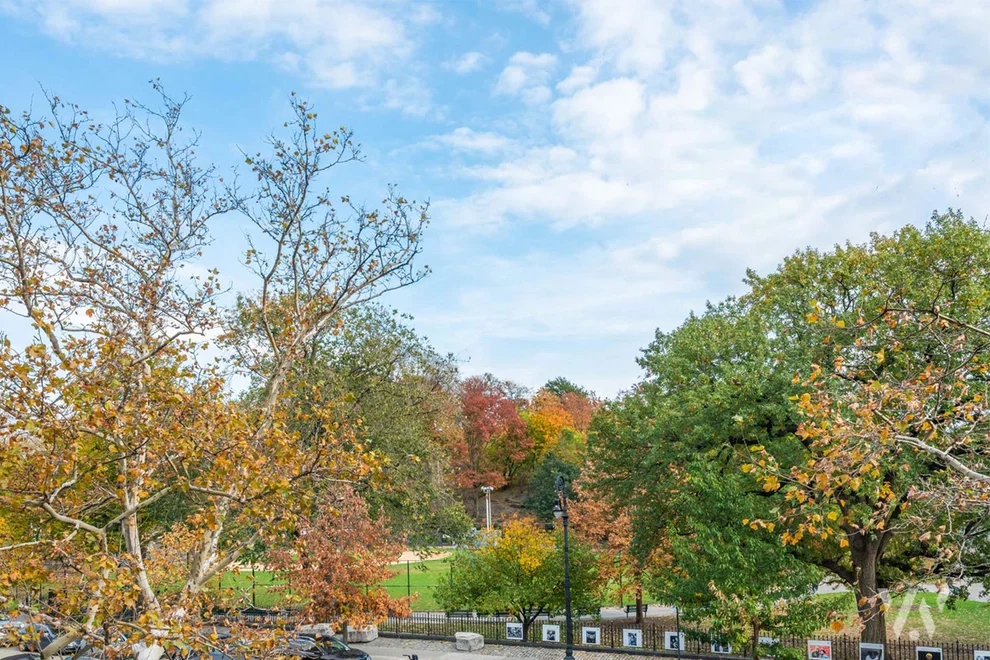 Unit for sale at 4 Mt Morris Park W, Manhattan, NY 10027