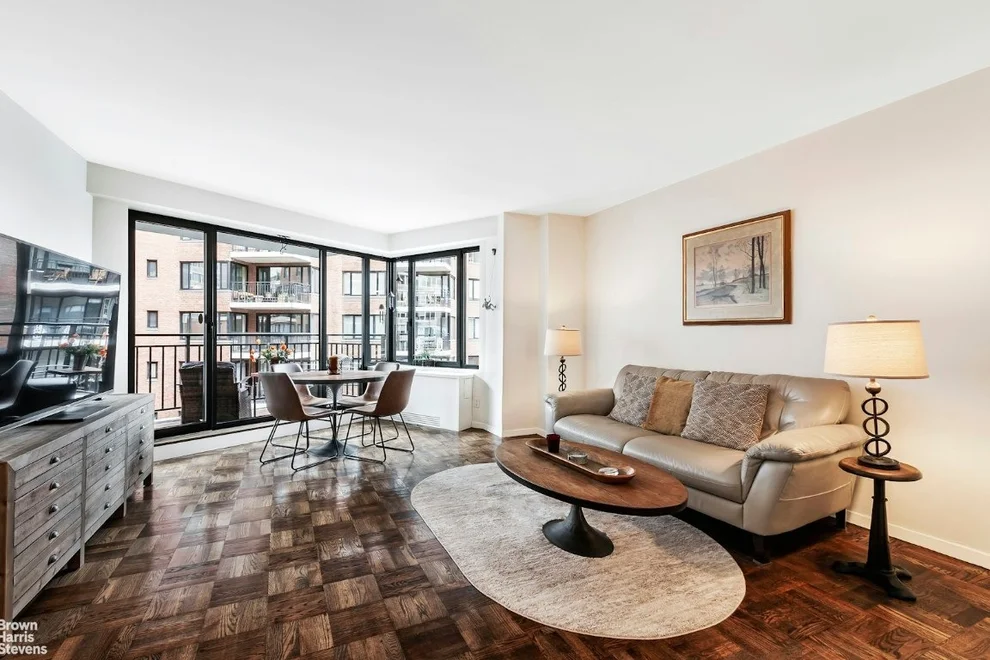 Unit for sale at 60 SUTTON Place S, Manhattan, NY 10022