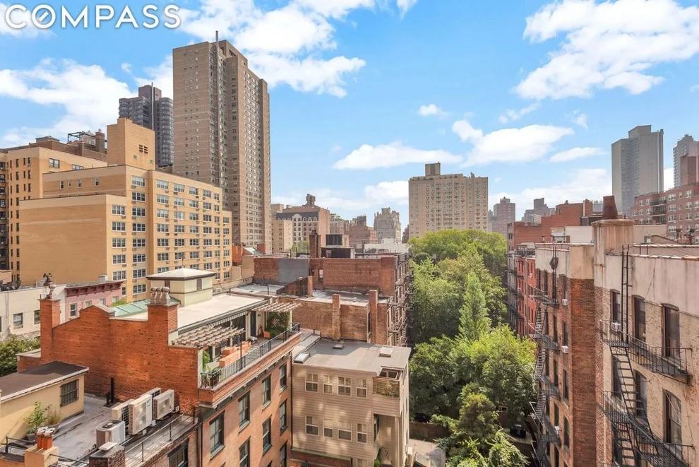 Unit for sale at 400 E 85th Street, Manhattan, NY 10028
