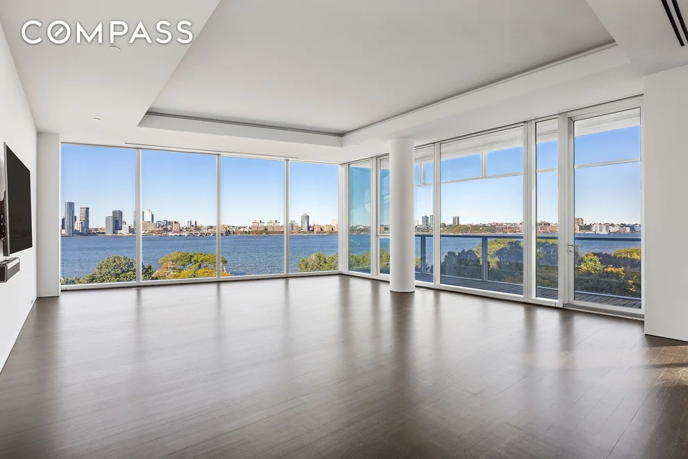 Unit for sale at 165 Charles Street, Manhattan, NY 10014