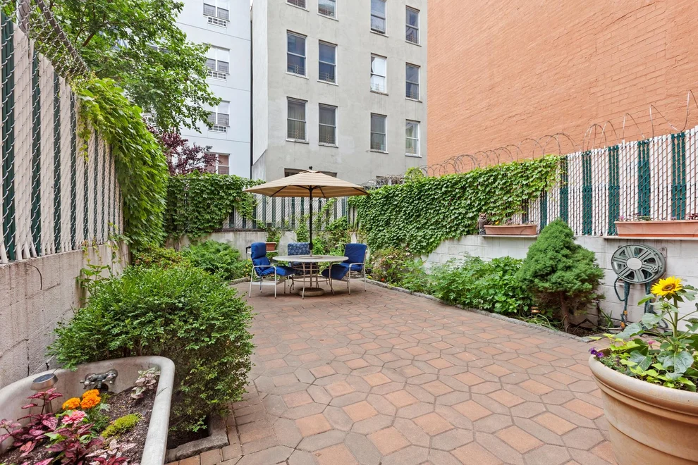 Unit for sale at 278 W 113th Street, Manhattan, NY 10026