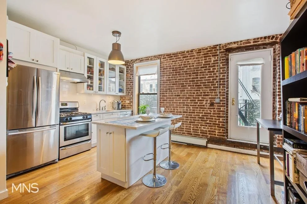 Unit for sale at 2 Virginia Place, Brooklyn, NY 11213