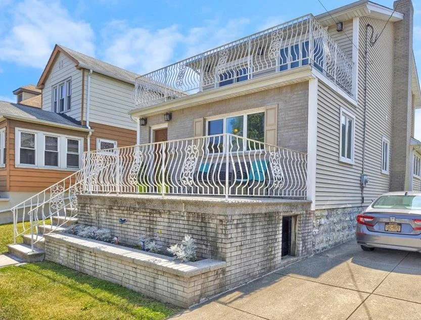 Unit for sale at 1735 HONE Avenue, Bronx, NY 10461