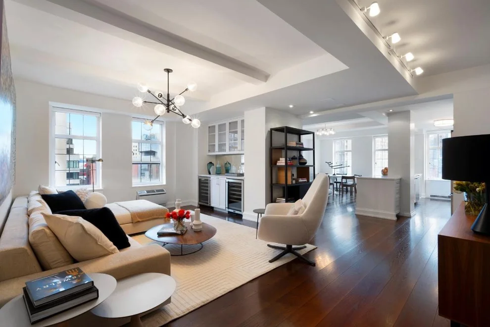 Unit for sale at 470 W 24th Street, Manhattan, NY 10011