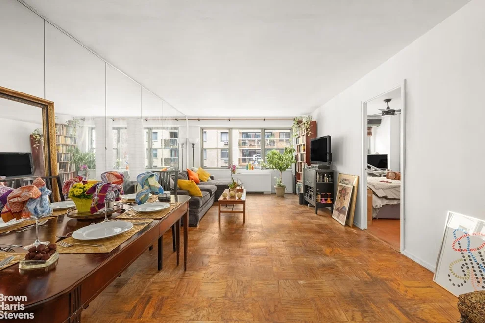 Unit for sale at 10 W 15TH Street, Manhattan, NY 10011